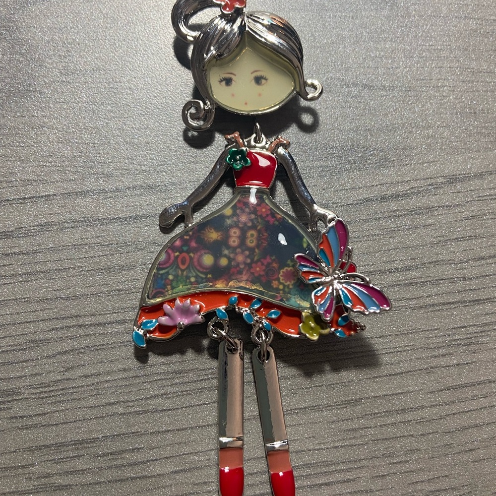 Pin Doll with movement